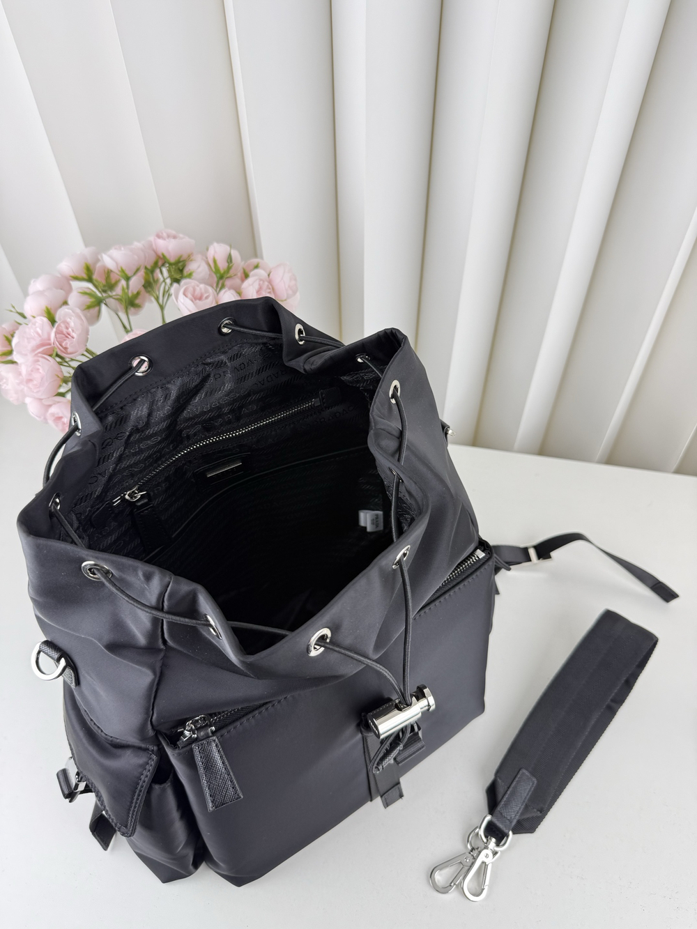 🌹Prada Re-Nylon Drawstring Backpack Triangle Logo - Picture 8 of 9